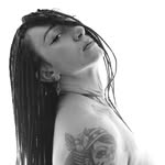 Veronica Benigno - @la_benny_penny27 - Instagram