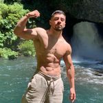 Benjamin Serrano - @mani_workout - Instagram