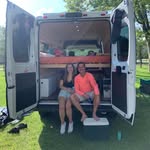 Ben & Steph - @adventuresofvanwinkle - Instagram
