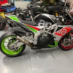 Ben Tray - Facebook