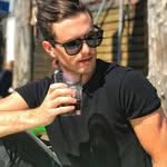 Benedict Arnold - @benedict67999 - Instagram