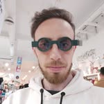 ben - @benedictmakeslaugh1 - Instagram