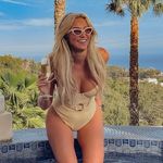 benita - @benit_agreen - Instagram