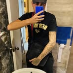 Benjamin Alexis - Facebook