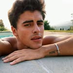 𝐁𝐄𝐍𝐉𝐀𝐌𝐈́𝐍 𝐁𝐄𝐂𝐊𝐄𝐓𝐓 - @nikediabl0 - Instagram