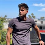 Benjamin Bradaric - Facebook