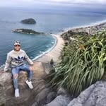 Benjamin Canales Calas - @canalescalas - Instagram