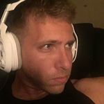 Benjamin Davidson - @benjaminplaysguitar - Instagram