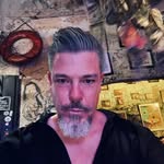 Benjamin Farr - @desolarguy - Instagram