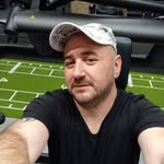 Benjamin Hubert - @benjaminhubert55 - Instagram