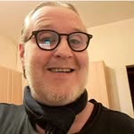 @benjamin_larry_floyd5000 - Instagram