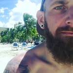 Benjamin McGregor - @dede190987 - Instagram