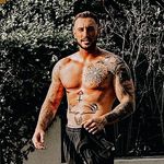 Benjamin-Lloyd Montague - @benjaminlloydm - Instagram