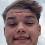 Bunga - @benjamin_robyert_miller - Instagram
