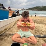 benjamin six - @sixbenjamin - Instagram