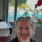 Benjamin summer - Facebook