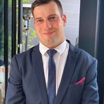 Benjamin Wills - Facebook