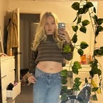 Halle Bennett - Facebook
