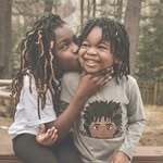 Danielle Bennett-Hicks - @locqueendani - Instagram