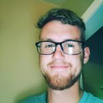 Bennett Palmer - @bennett5.9 - Instagram