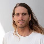 Bennett Thomas - @bennettsurfs - Instagram