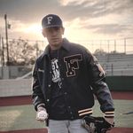 Benny Barrera - @b.barrera172 - Instagram