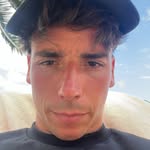 Benni Bouqueau - @benicio.bb - Instagram
