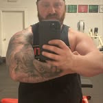 Benny Moore - @albino_gator - Instagram