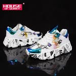sneakers delivery - @bensonkeeny123 - Instagram
