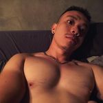Zhe Benson - @bensonyeh4967 - Instagram