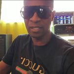 Bentley Intl Davis - @fatherbentleyintl - Instagram