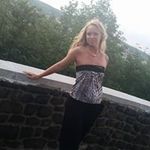 Bernadett Tóth - @bernadett.toth.16752 - Instagram