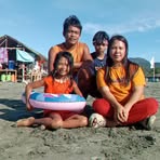 Bernadette Valdez Cariaga - Facebook