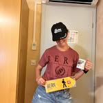 Bernadette Curtis - @berniebriquette - Instagram