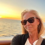 Bernadette Davis - @bernadettedavis99 - Instagram
