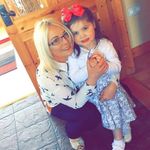 Bernadette Dunne - @bernadette.dunne.790 - Instagram