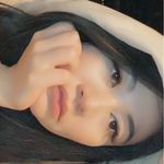 Bernadette Ho - @berniiho - Instagram