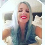 Bernadette Hurst/ Tassell - @bernadettetassell - Instagram