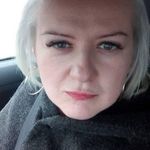 Bernadette Lawson - @pedrolaparole - Instagram