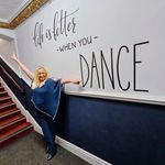 Bernadette Roche - @35crabtreecottage - Instagram