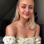 Bernadette Simmons - @bernadettesimmons64 - Instagram