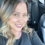 Holly Bernadette Simmons - @jollyyyhollyyyy - Instagram
