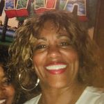 Bernadette Waters - @bernadettewaters2 - Instagram