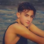 trop gay - @jesuisgayetjemappellebernard - Instagram