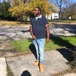 Bernard Davis - @beezy037 - Instagram