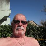 Bernard Deutsch - Facebook