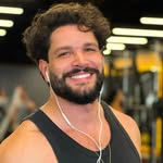 Bernard Mix - @rommerito11 - Instagram