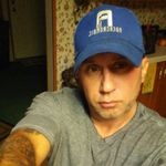 Bernie moore - @berniemoore9074 - Instagram