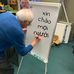 Bernie Sanders và White Board - Facebook