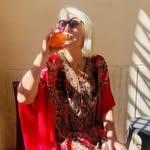 Berny Parker - @2nonblondestravel - Instagram